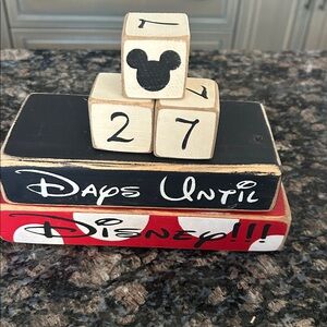 DISNEY COUNTDOWN DAYS UNTIL DISNEY TRIP